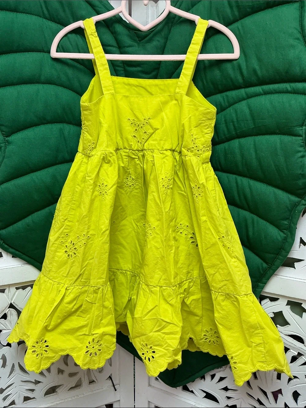 NWOT Zara eyelet tiered chartreuse green/ yellow girls dress, size 6.